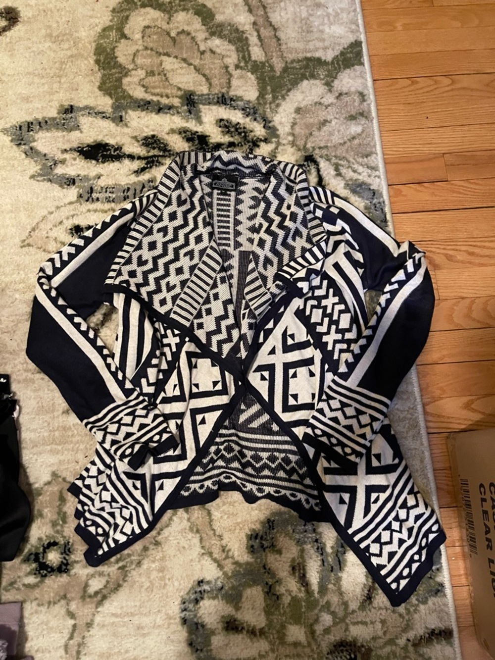 Angie Navy and White Geometric Open-Front Cardigan